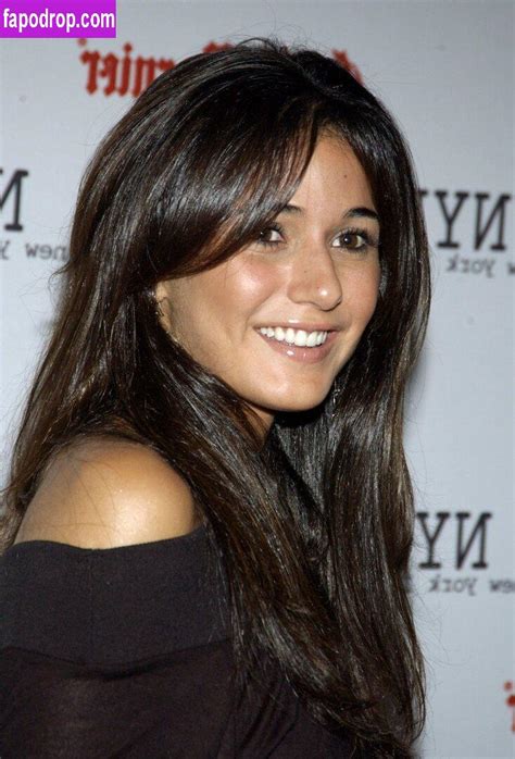 Emmanuelle Chriqui nude onlyfans leaks